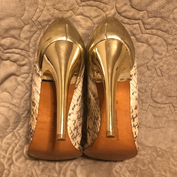 Badgley Mischka Snake/Gold Heels - Picture 4 of 8